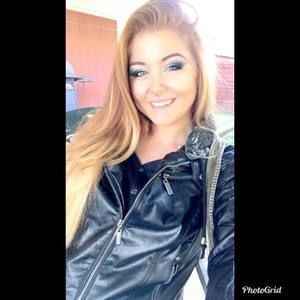 Meet your Posher, Whitney